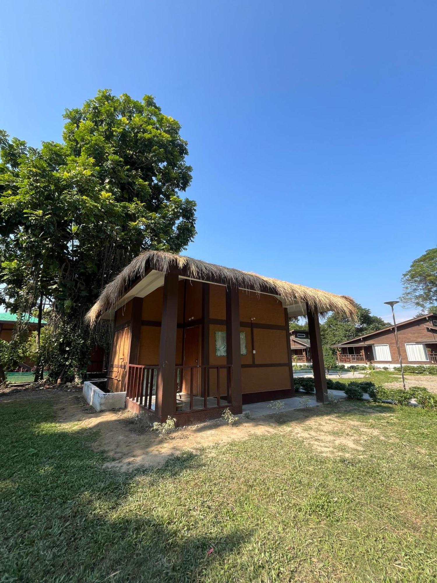 Jironi Resort Tezpur 外观 照片